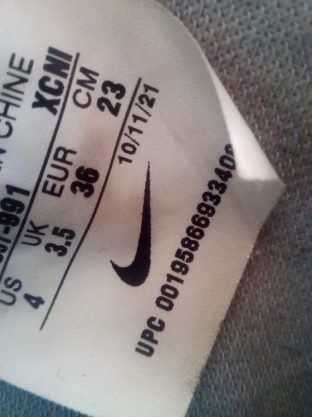 Nike By You customizable Blazer Mid ’77 SiZe 4